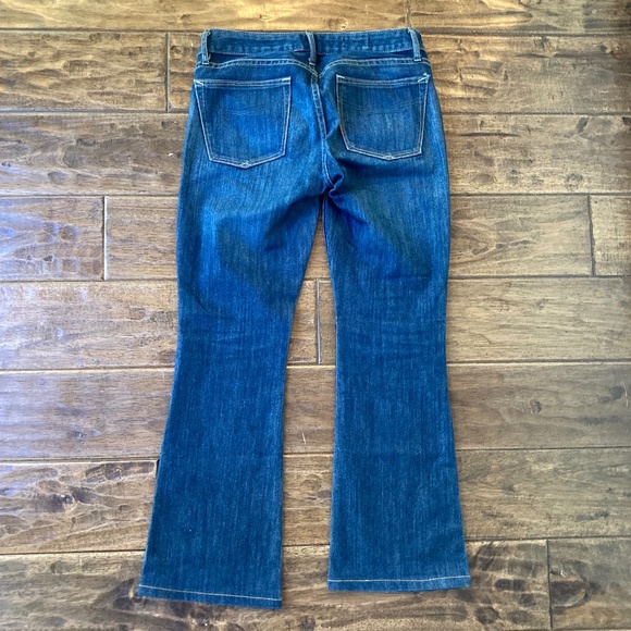 Gap Jeans Women's sz 26/2  Curvy Bootcut Medium Wash Low Rise Stretch - Picture 2 of 10